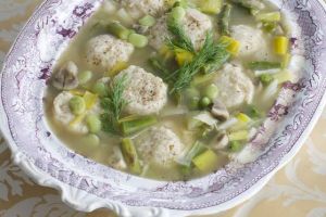 Lighten up Passover soup, no leavening needed here