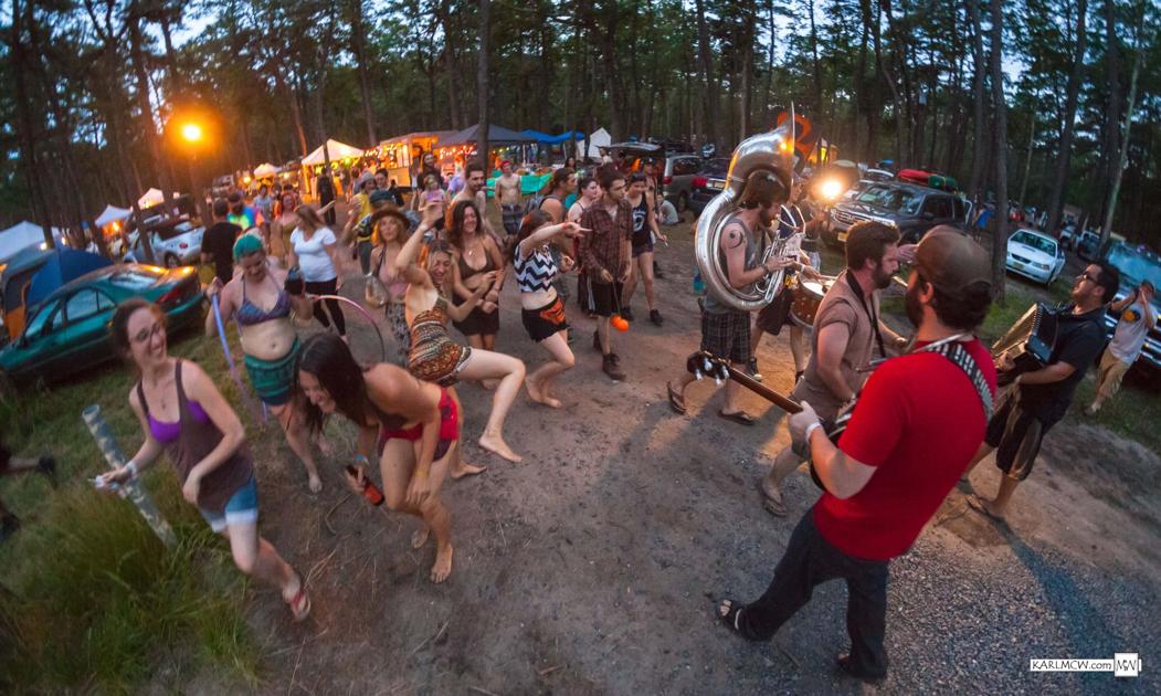 العاب+تنظيف+البيت+مع+ماما Beardfest brings Woodstock vibe into Hammonton - Living ...