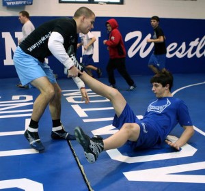 Hammonton wrestler Stephen Struble makes selfless decision, stepping aside with Mike Bakuckas back from injury