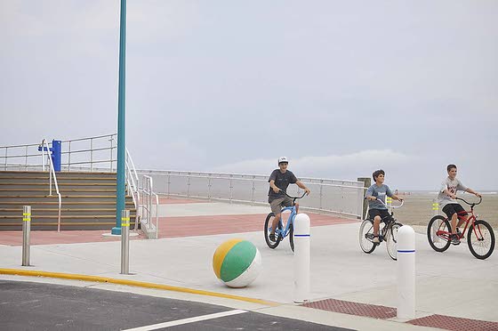 Boardwalk, bike path joined by ramp at Cresse Avenue in Wildwood Crest