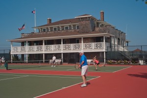 100 year yacht club109512694.jpg