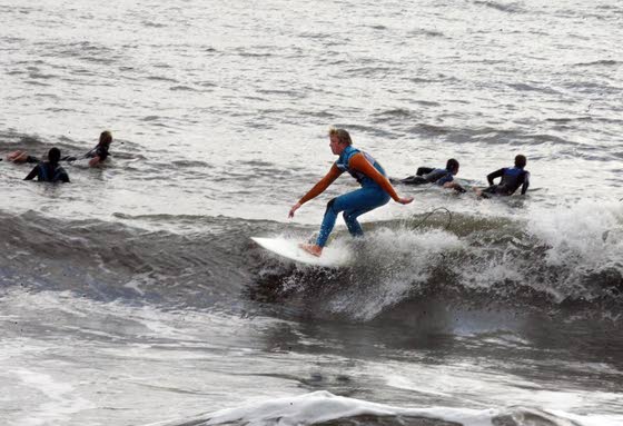 Surfing after schoolCompetition has teens riding the waves  for fun  (and the glory of their high schools)