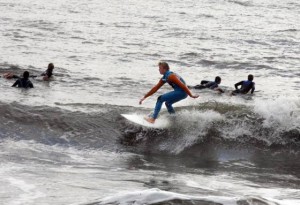 Surfing after schoolCompetition has teens riding the waves  for fun  (and the glory of their high schools)