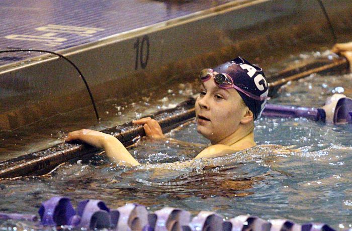 SJ Public A swimming final