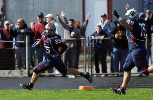 TD after blocked FG spurs Lacey