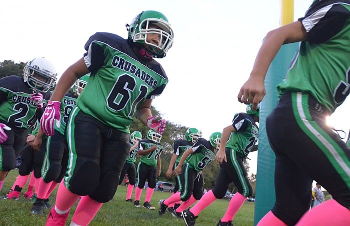 pink gloves