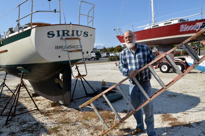 Sandy boats