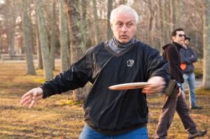 Group hoping to raise funds to build 18-basket disc golf course in county