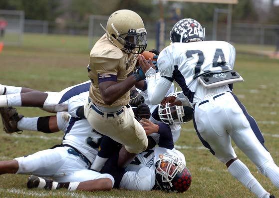 Steve Hartley's 3 interceptions lead Holy Spirit past Atlantic City