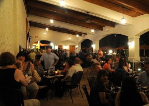 Luna's brings some outdoor partying to Vineland
