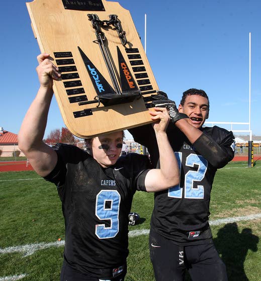 Caper Tigers share credit, keep the anchor
