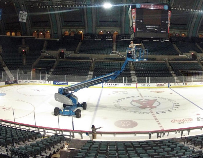 boardwalk hall ice