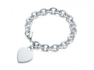 Stories give jewelry its value