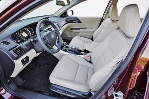 2013 Honda Accord Dazzles Midsize Sedan Segment