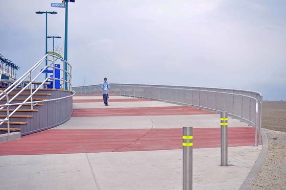 Boardwalk, bike path joined by ramp at Cresse Avenue in Wildwood Crest