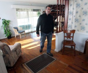 Barrier island agents doing property checks, relocation