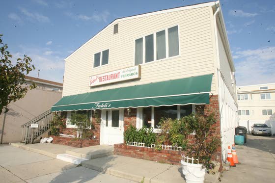 Old-school Italian cuisine at Fedeli's survives test of time