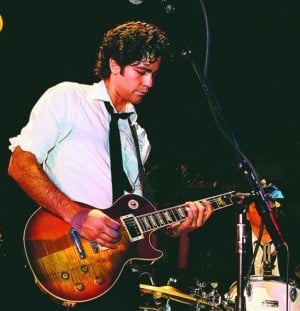 Adrian Grenier