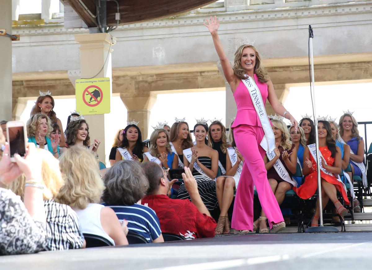 a31 miss a arrival ceremony67.JPG