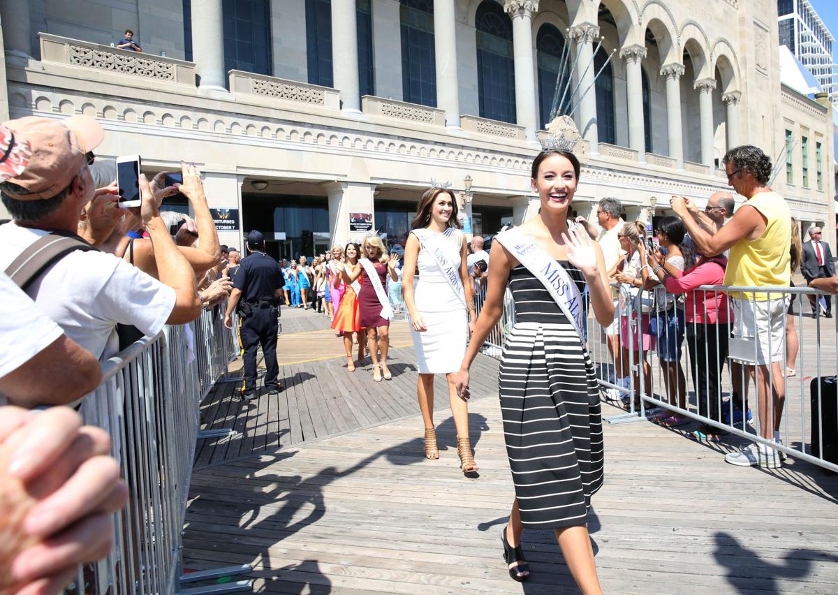 a31 miss a arrival ceremony000.JPG