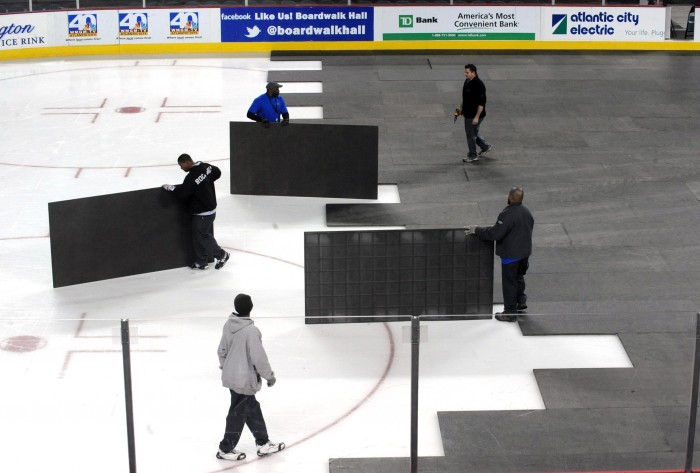 boardwalk hall ice