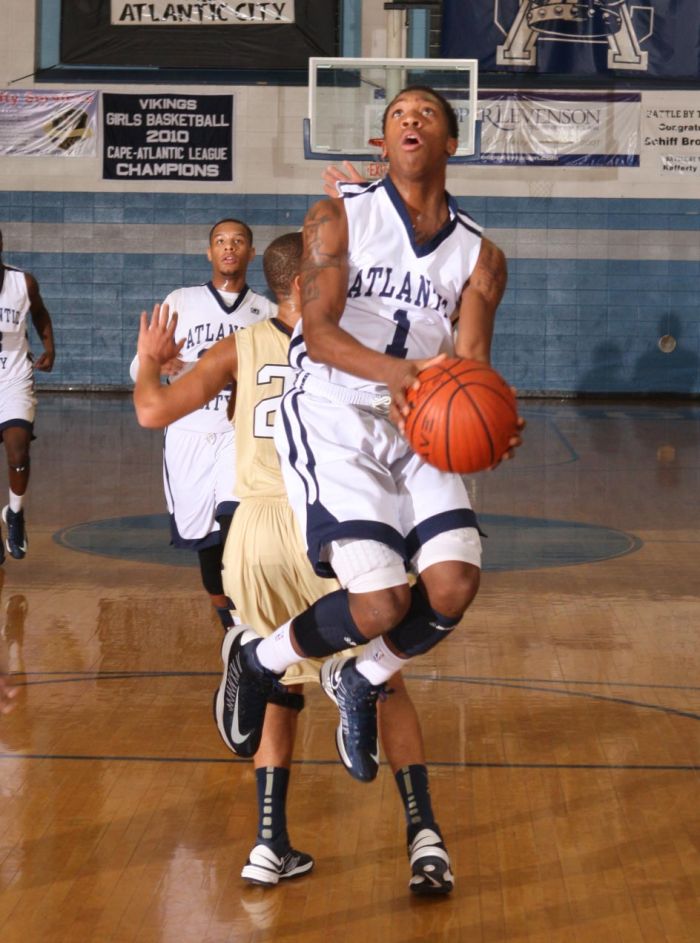 AC boys basketball