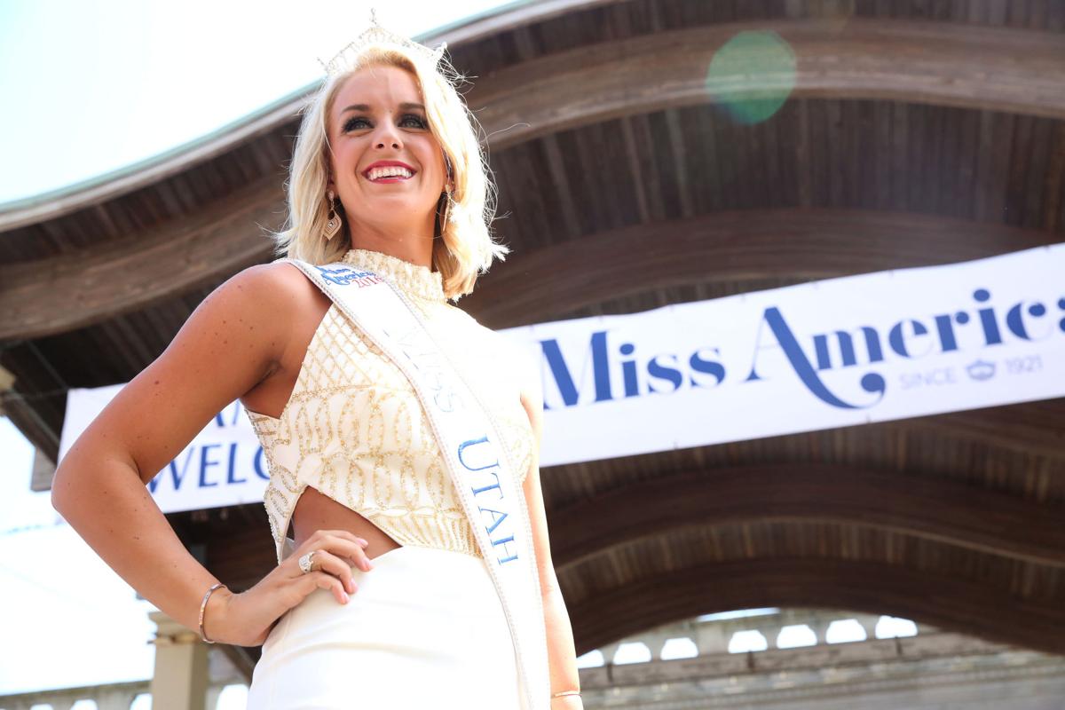 a31 miss a arrival ceremony69.JPG