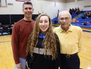 داستان+مالش+کس Three generations of Holden family basketball players, from left, Pat ...