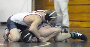District 32 wrestlers make their first move toward Boardwalk Hall