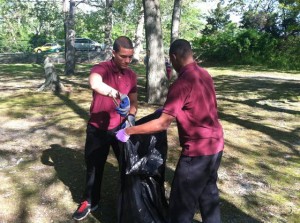 Giving Back briefs: Groups stage clean-ups, events benefit Alcove and Arc and other news of the volunteer community