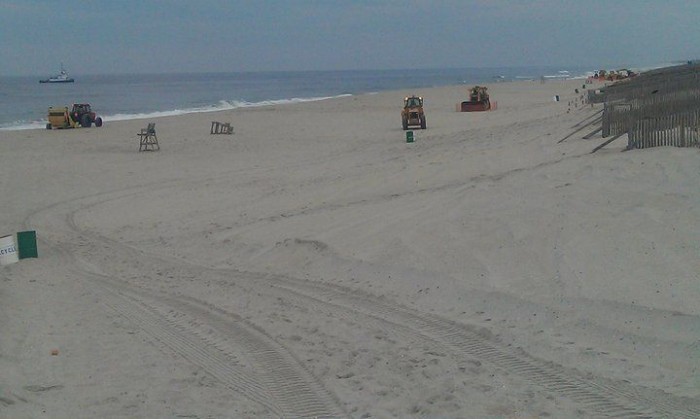Surf City erosion 4