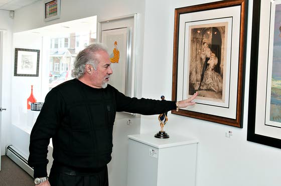 Ventnor's David Holtzman living an artist's dream life