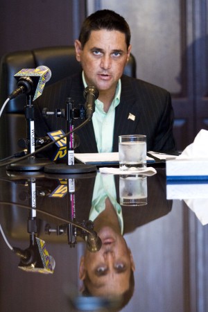 van pelt resigns