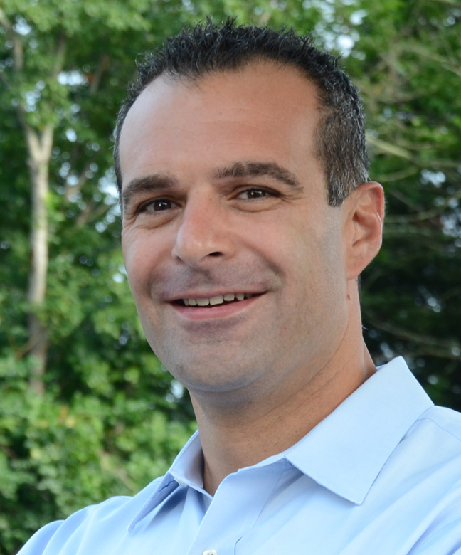 Tony Coppola (R) incumbent