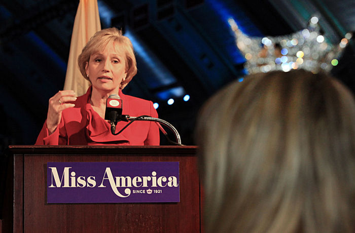MISS AMERICA RETURNS