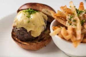 Ebbitt Room offers winter menus