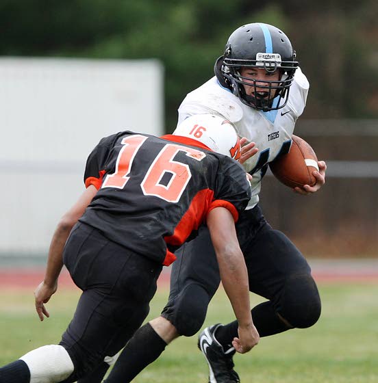 Lower Cape May Regional beats Middle Township in Anchor Bowl to cap comeback season