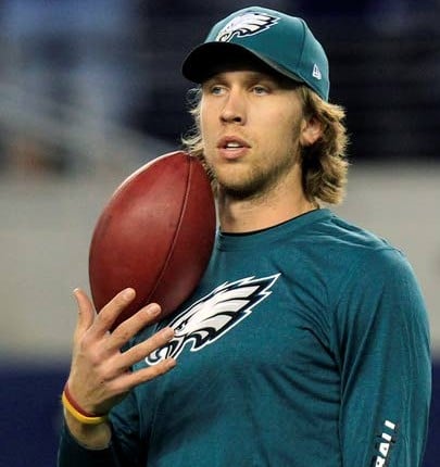 Eagles say it's time for Foles to improve