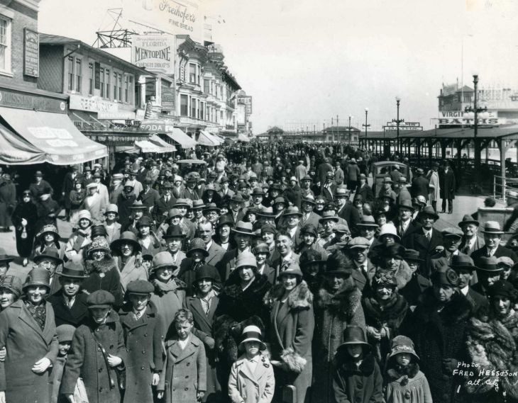 Easter 1927.jpg