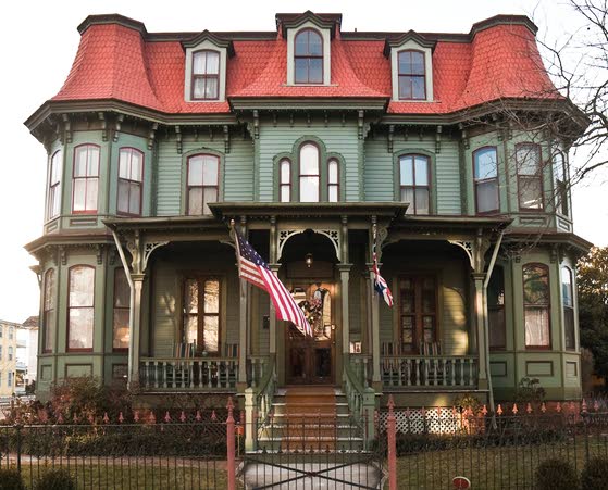 Put your local knowledge to the test in Cape May Family Treasure Hunt
