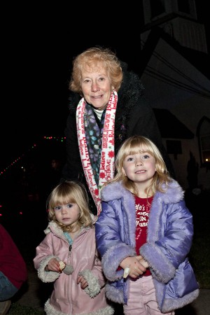 dbml d5 holiday parade113121931.jpg