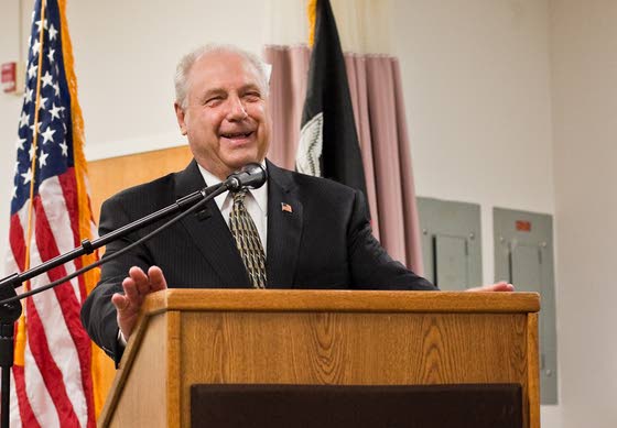 County employees have two new ways to shed pounds, become more healthy