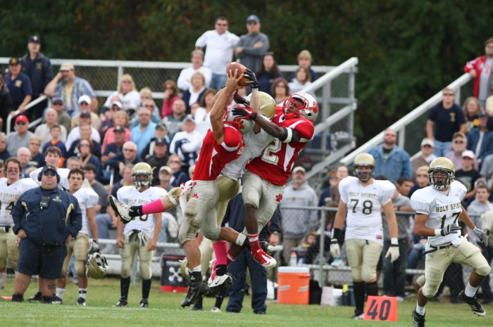 Holy Sprit Vs. St. Joe football 90447.JPG