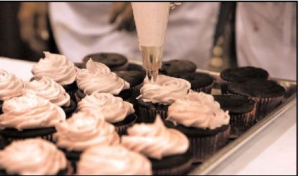 Bakers dream big at A.C. cupcake challenge