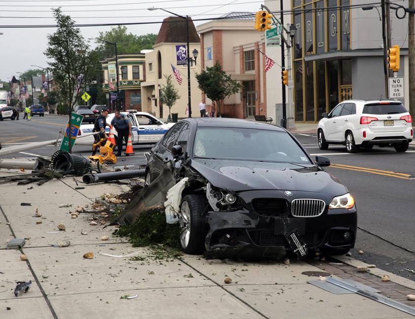 traffic signal downed after one car hammonton crash the lights fest bbb