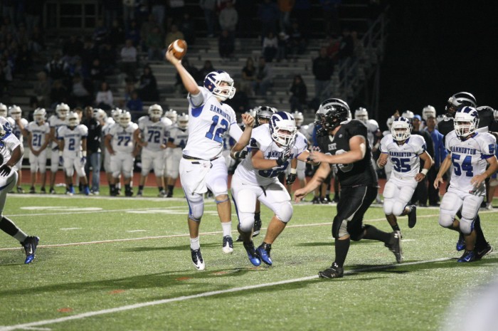 Egg Harbor Township vs Hammonton Football 90466.JPG