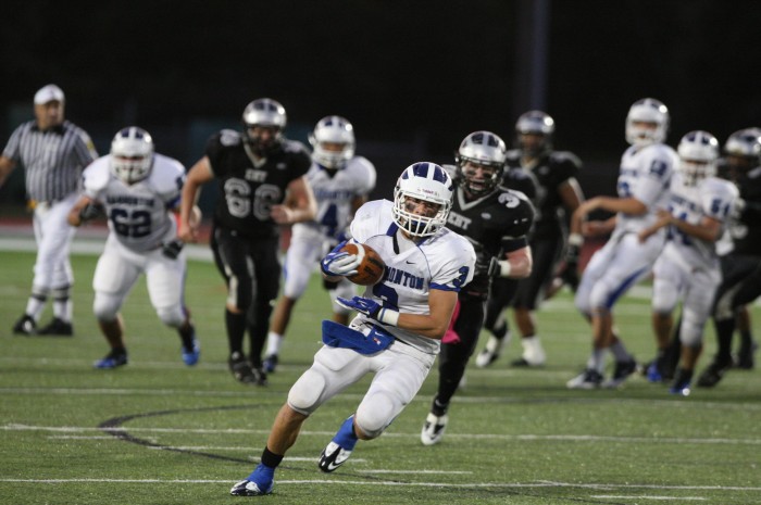 Egg Harbor Township vs Hammonton Football 90464.JPG
