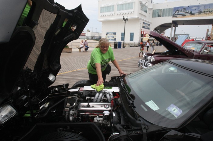 car show110729734.jpg