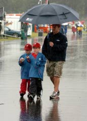 It's a driving rain: 31 teams cope with tricky conditions in slick Grand-Am race at Thunderbolt Raceway