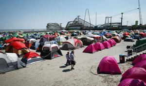 Spring Beach Jam In Wildwood Draws Hundreds Of Boy Girl